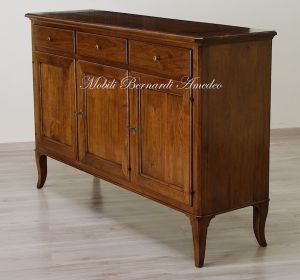 Sideboard handcrafted in solid walnut wood with 3 doors and 3 drawers
